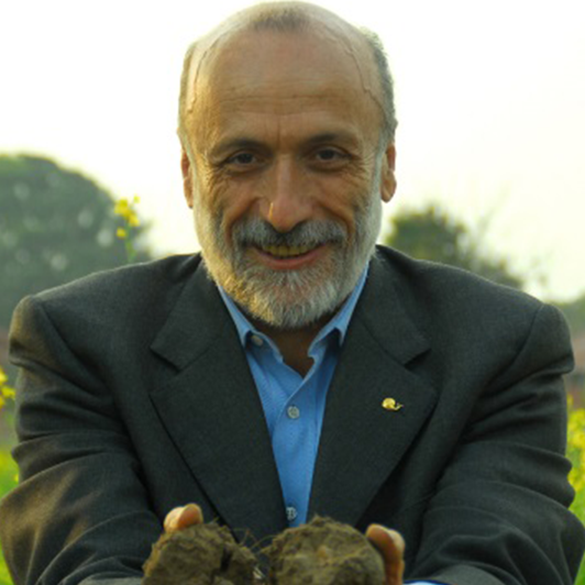 Carlo Petrini